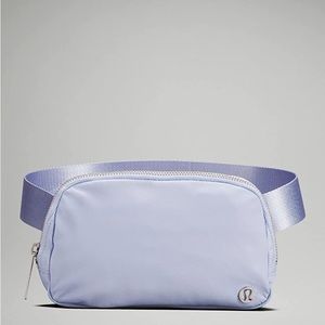 New With Tag Lululemon Everywhere Belt Bag Pastel Blue extension strap
